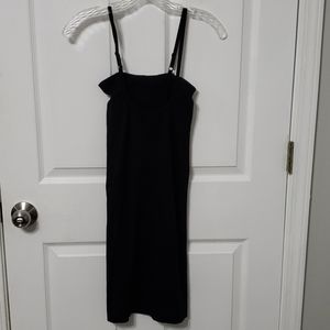 Like new Black shape wear small